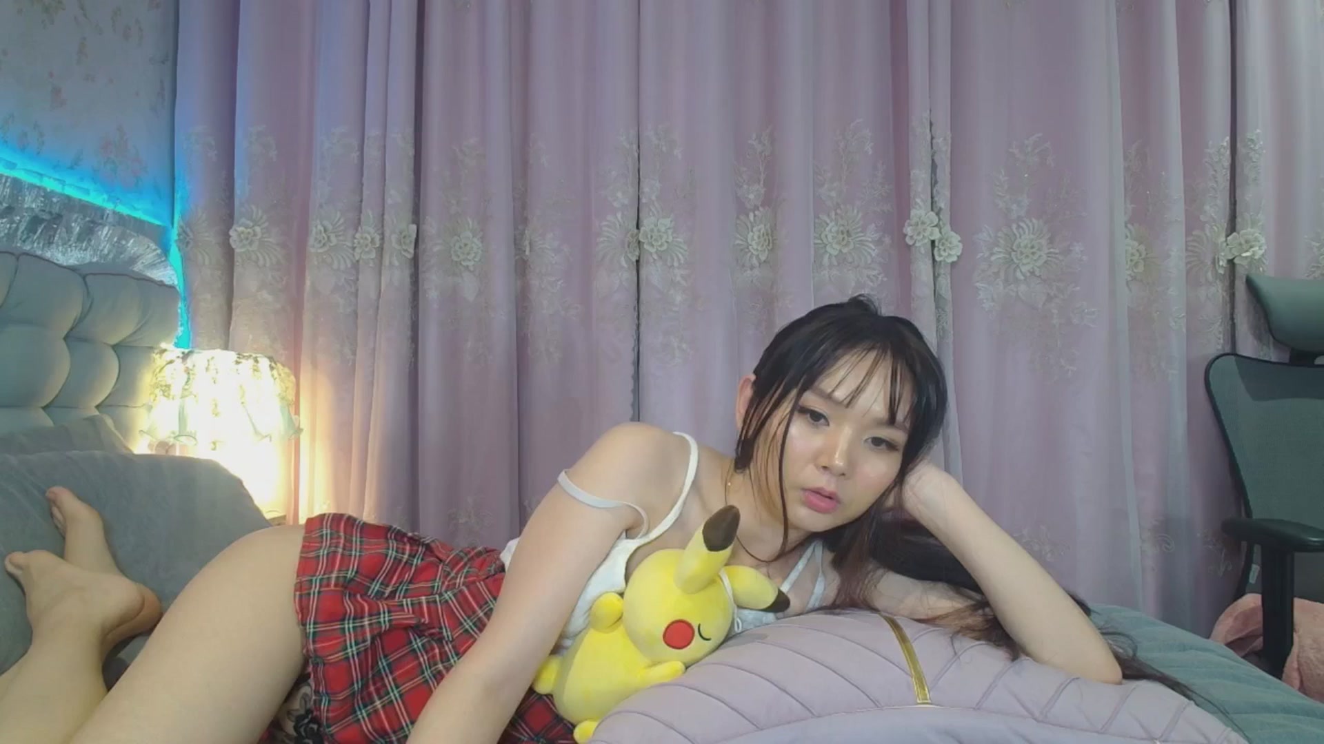 Gallery image thumbnail from HannaElite's myfreecams stream on, 09/07/2025, 12:35 image 14 of 20