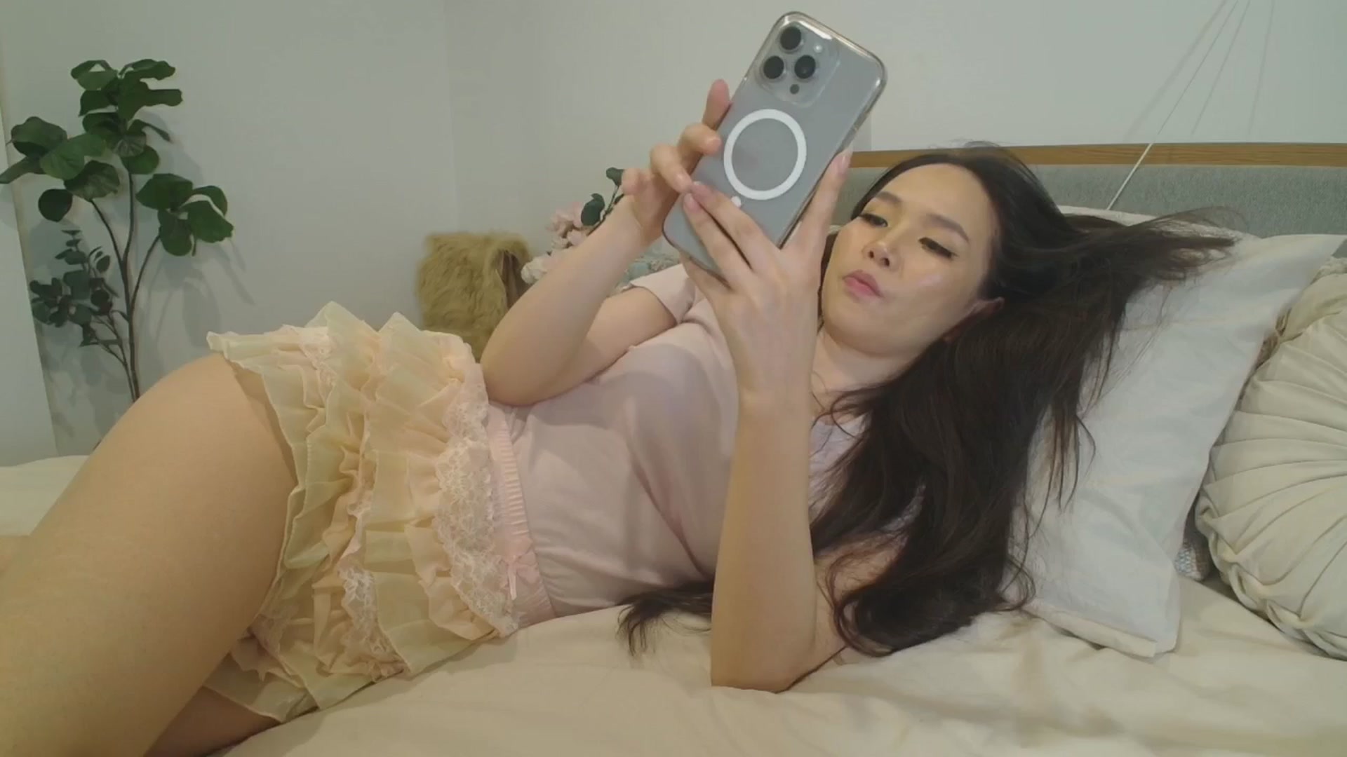 Gallery image thumbnail from HannaElite's myfreecams stream on, 11/09/2025, 09:29 image 17 of 20