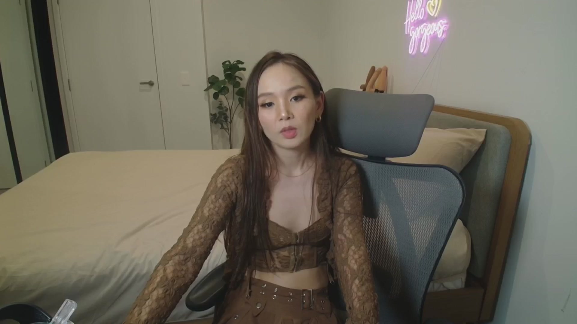 Gallery image thumbnail from HannaElite's myfreecams stream on, 11/15/2025, 11:54 image 4 of 20