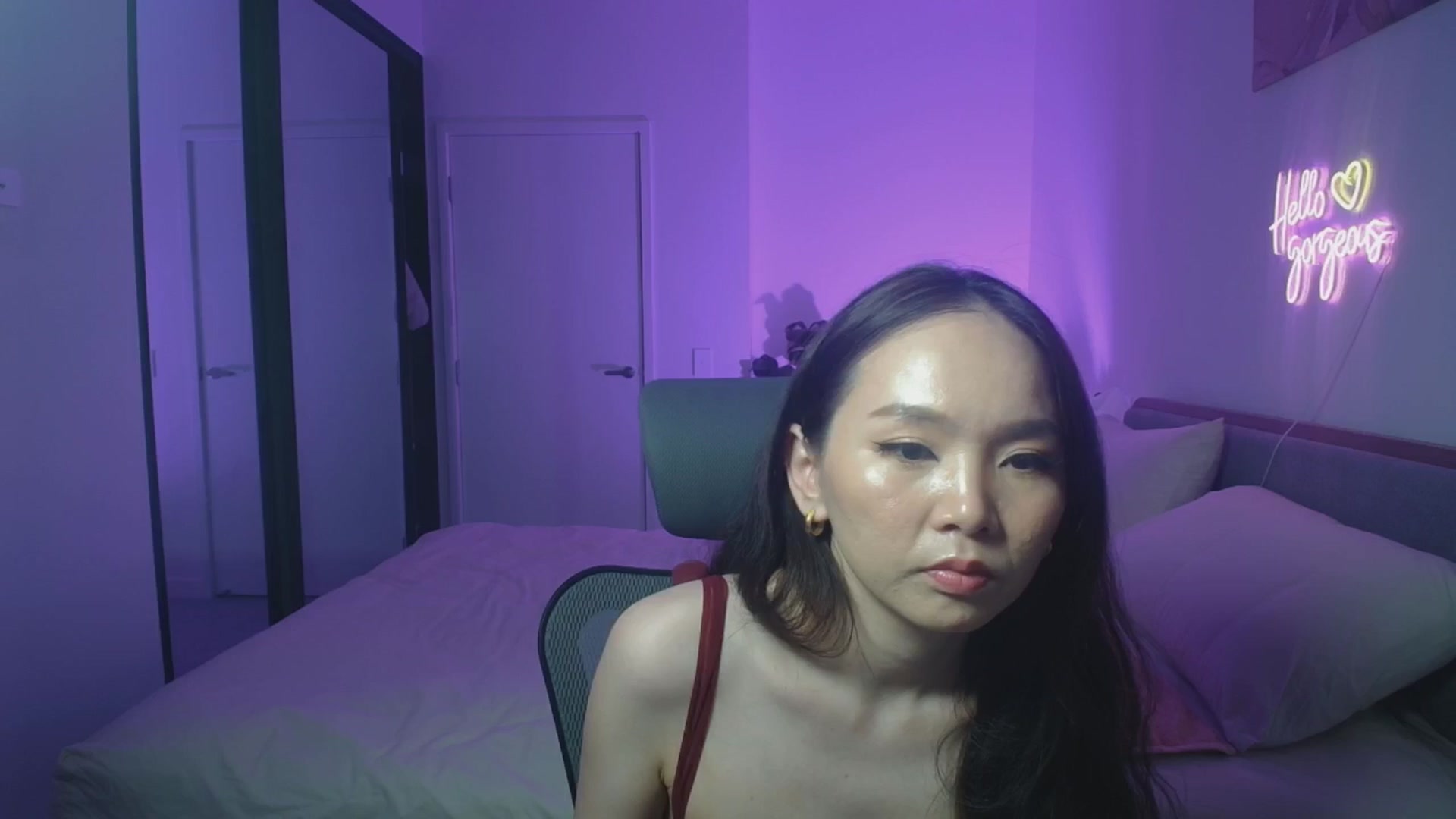 Gallery image thumbnail from HannaElite's myfreecams stream on, 12/18/2025, 11:09 image 6 of 20