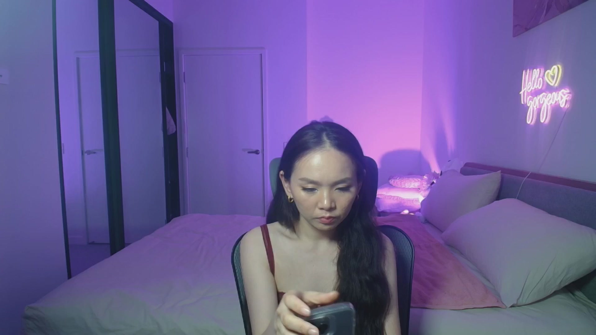 Gallery image thumbnail from HannaElite's myfreecams stream on, 12/18/2025, 11:09 image 1 of 20