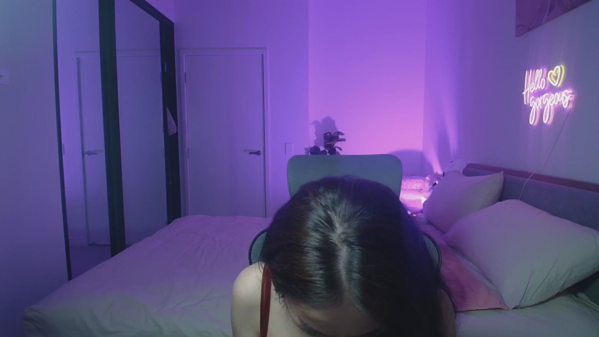 Gallery image thumbnail from HannaElite's myfreecams stream on, 12/18/2025, 11:09 image 3 of 20