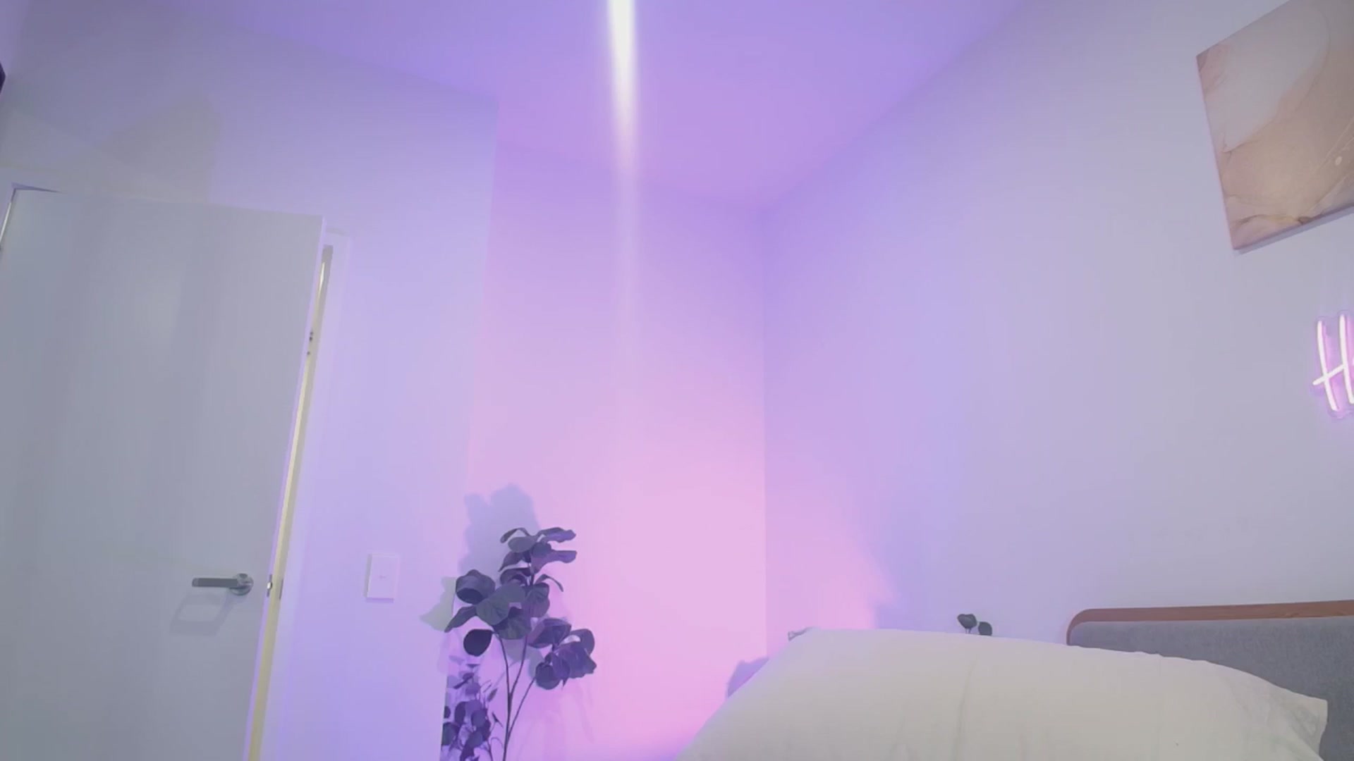 Gallery image thumbnail from HannaElite's myfreecams stream on, 01/02/2026, 13:26 image 18 of 20