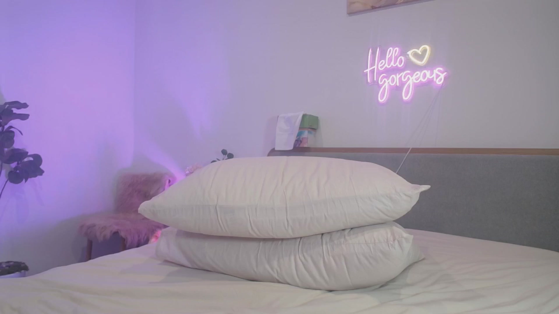 Gallery image thumbnail from HannaElite's myfreecams stream on, 01/22/2026, 11:32 image 15 of 20
