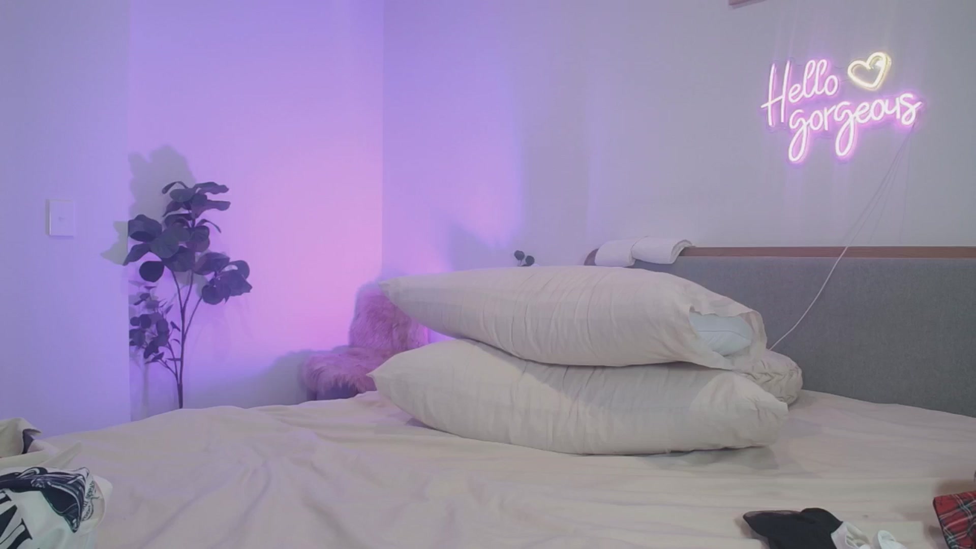 Gallery image thumbnail from HannaElite's myfreecams stream on, 03/16/2026, 09:18 image 3 of 20