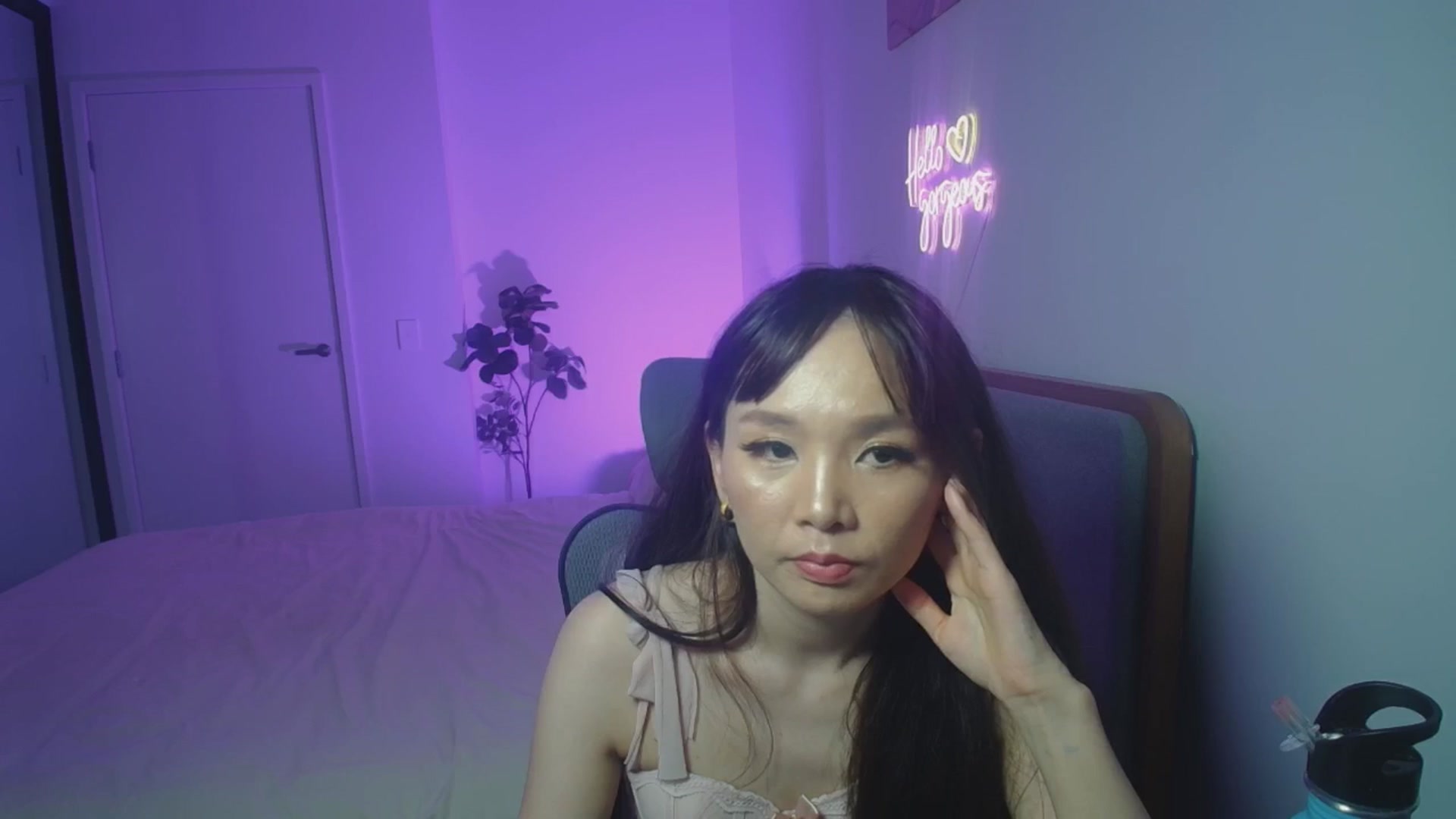 Gallery image thumbnail from HannaElite's myfreecams stream on, 03/23/2026, 10:44 image 9 of 20