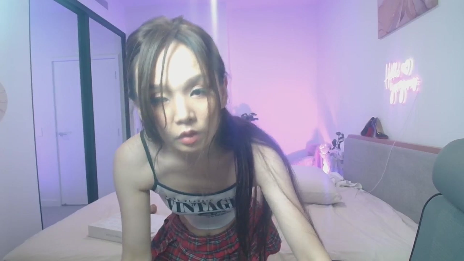 Gallery image thumbnail from HannaElite's myfreecams stream on, 04/03/2026, 12:26 image 5 of 20