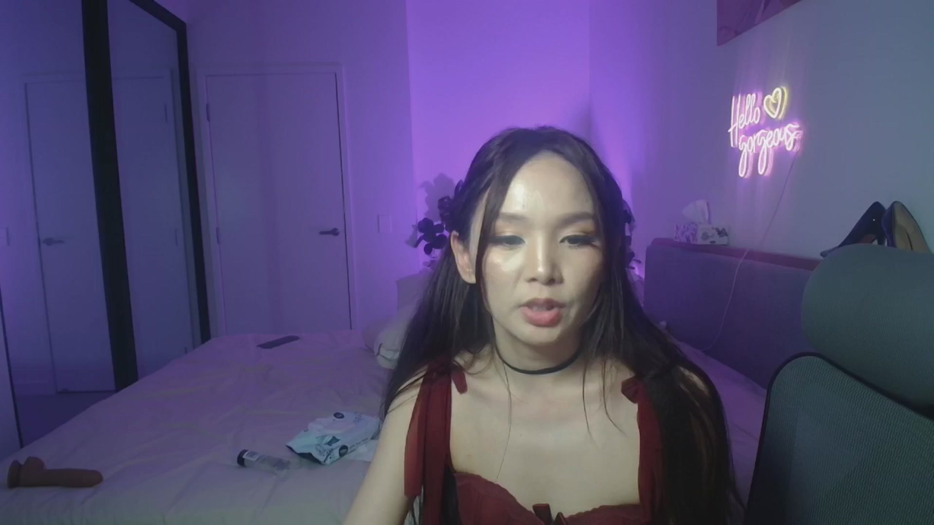 Gallery image thumbnail from HannaElite's myfreecams stream on, 05/03/2026, 08:37 image 8 of 20