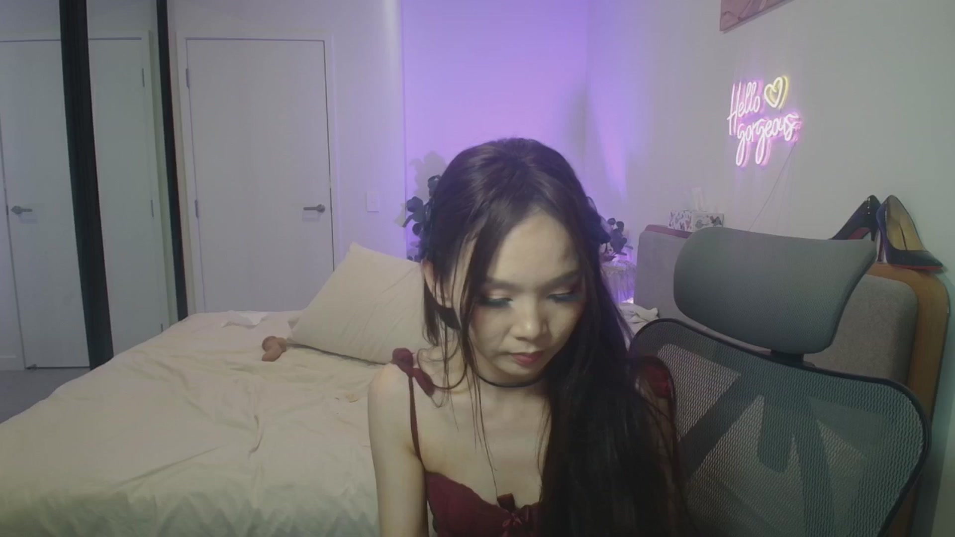 Gallery image thumbnail from HannaElite's myfreecams stream on, 05/03/2026, 09:53 image 1 of 20