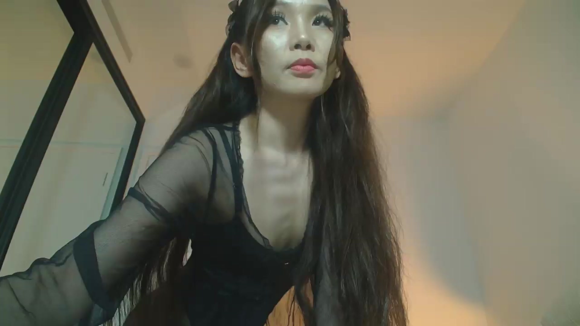 Gallery image thumbnail from HannaElite's myfreecams stream on, 05/31/2026, 11:45 image 16 of 20