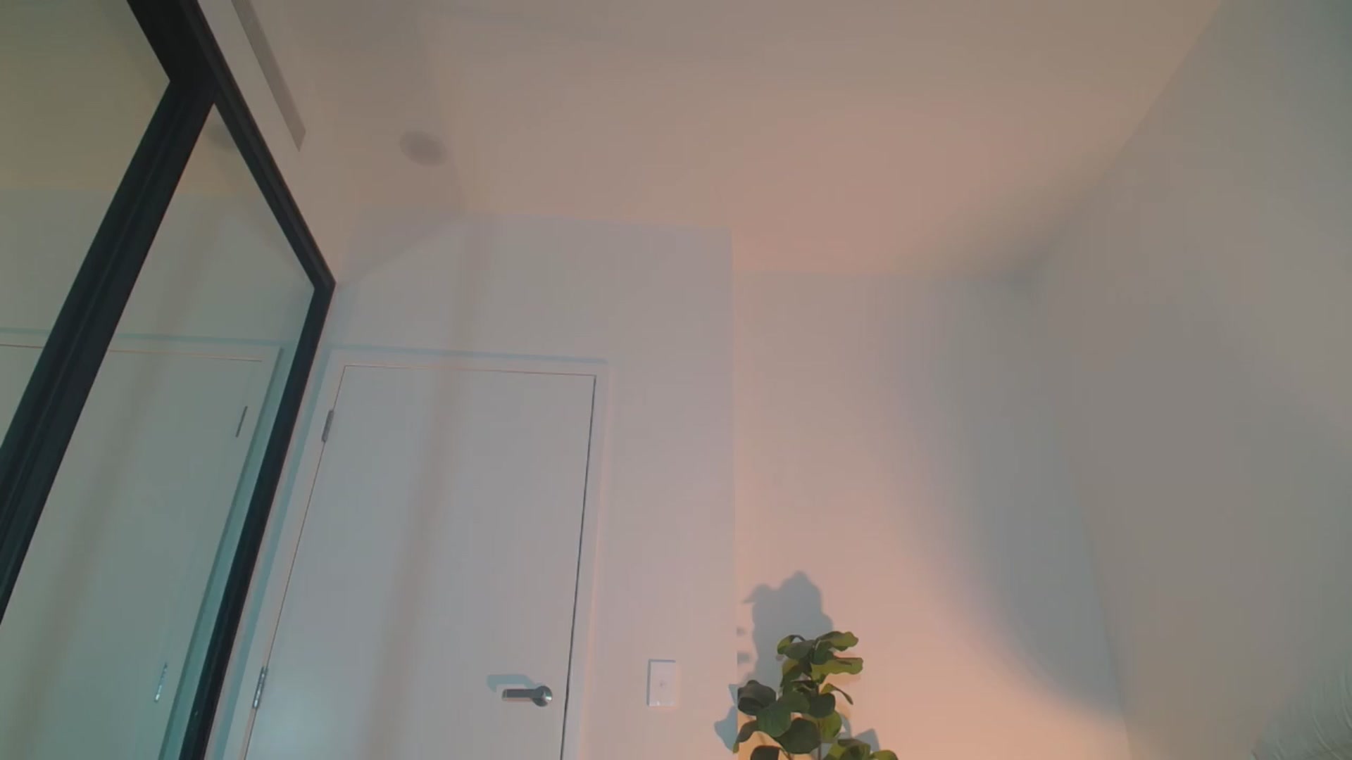 Gallery image thumbnail from HannaElite's myfreecams stream on, 05/31/2026, 11:45 image 19 of 20