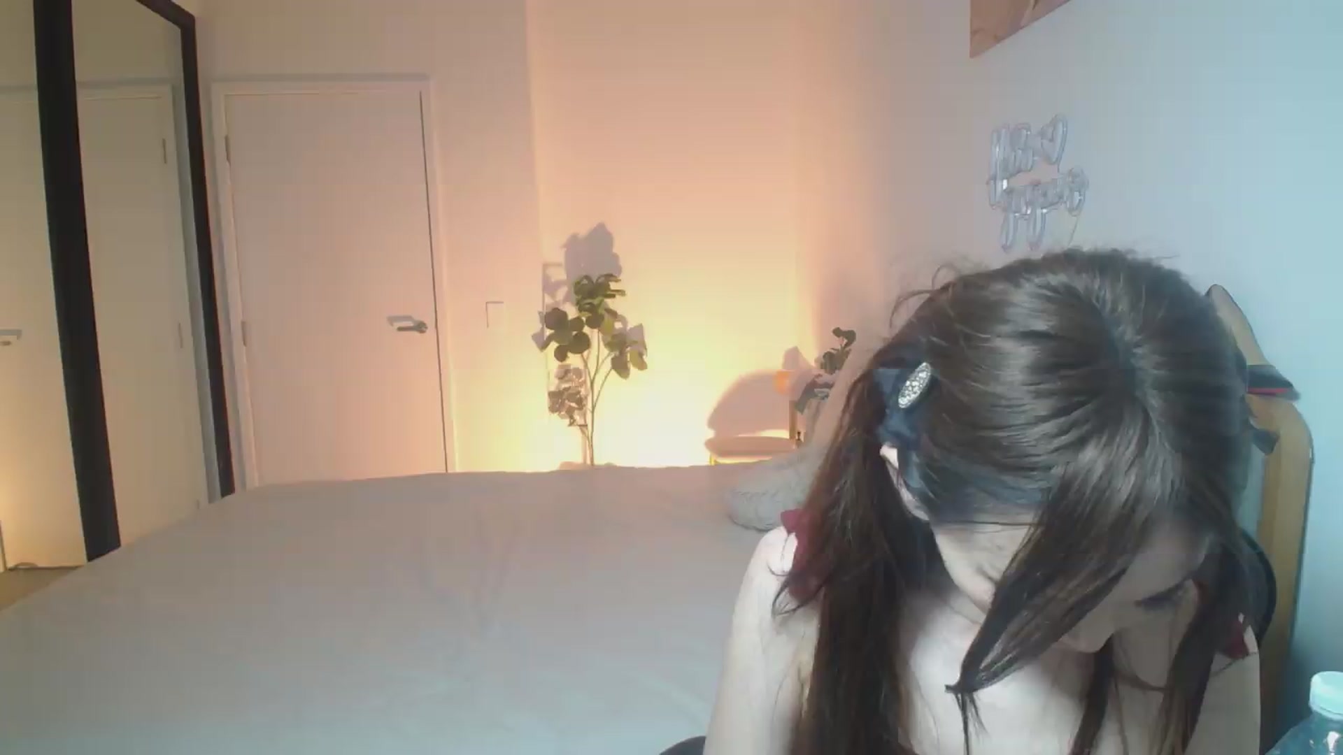 Gallery image thumbnail from HannaElite's myfreecams stream on, 06/06/2026, 12:12 image 11 of 20