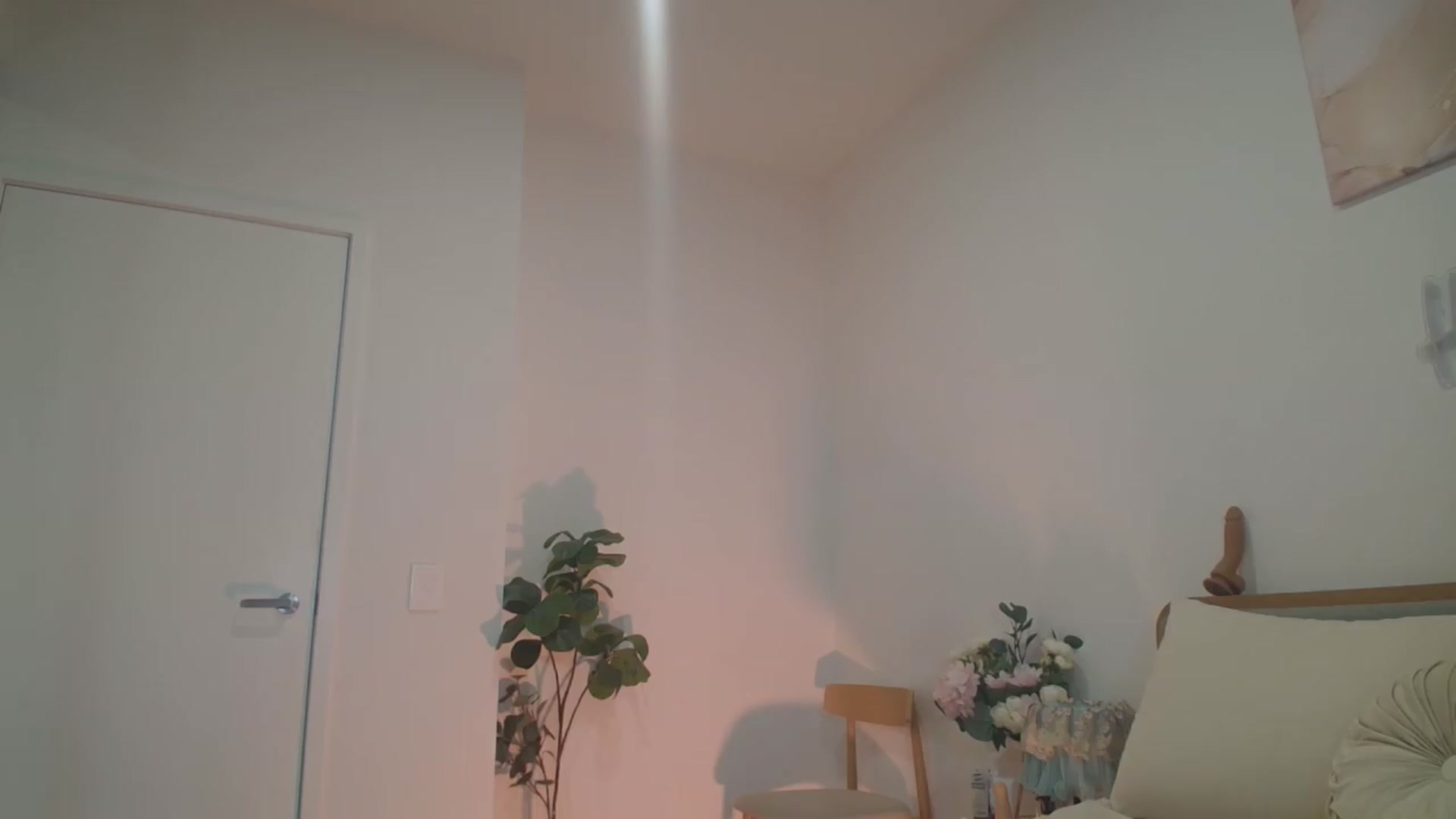 Gallery image thumbnail from HannaElite's myfreecams stream on, 06/07/2026, 10:45 image 16 of 20