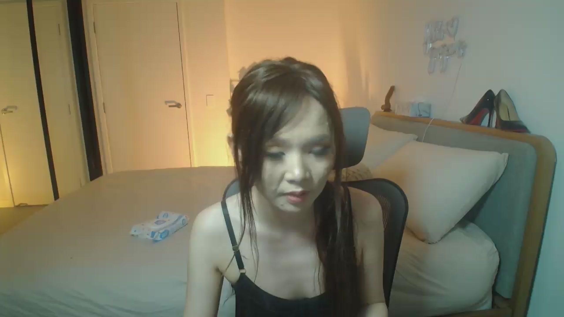 Gallery image thumbnail from HannaElite's myfreecams stream on, 06/27/2026, 11:28 image 1 of 20