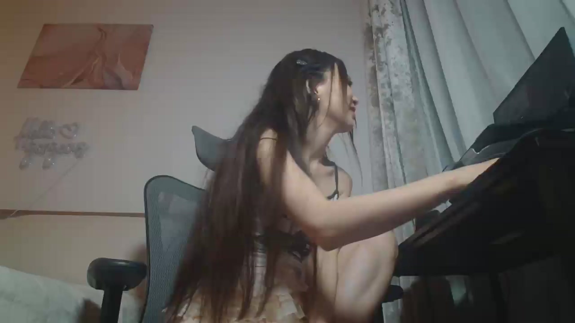 Gallery image thumbnail from HannaElite's myfreecams stream on, 07/18/2026, 09:36 image 1 of 20