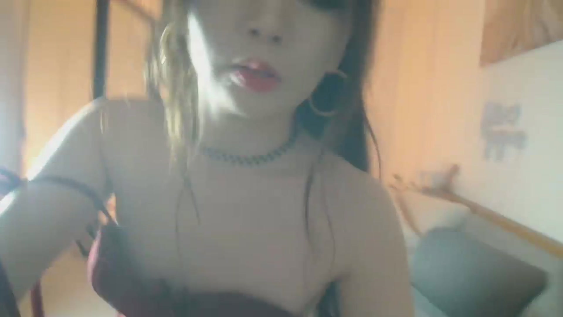 Gallery image thumbnail from HannaElite's myfreecams stream on, 07/26/2026, 11:37 image 19 of 20