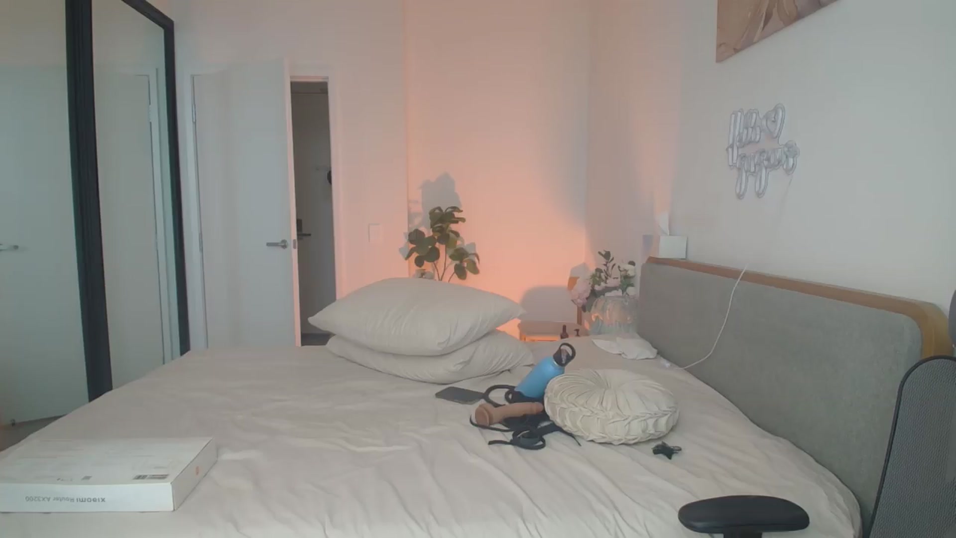 Gallery image thumbnail from HannaElite's myfreecams stream on, 07/27/2026, 07:05 image 3 of 20