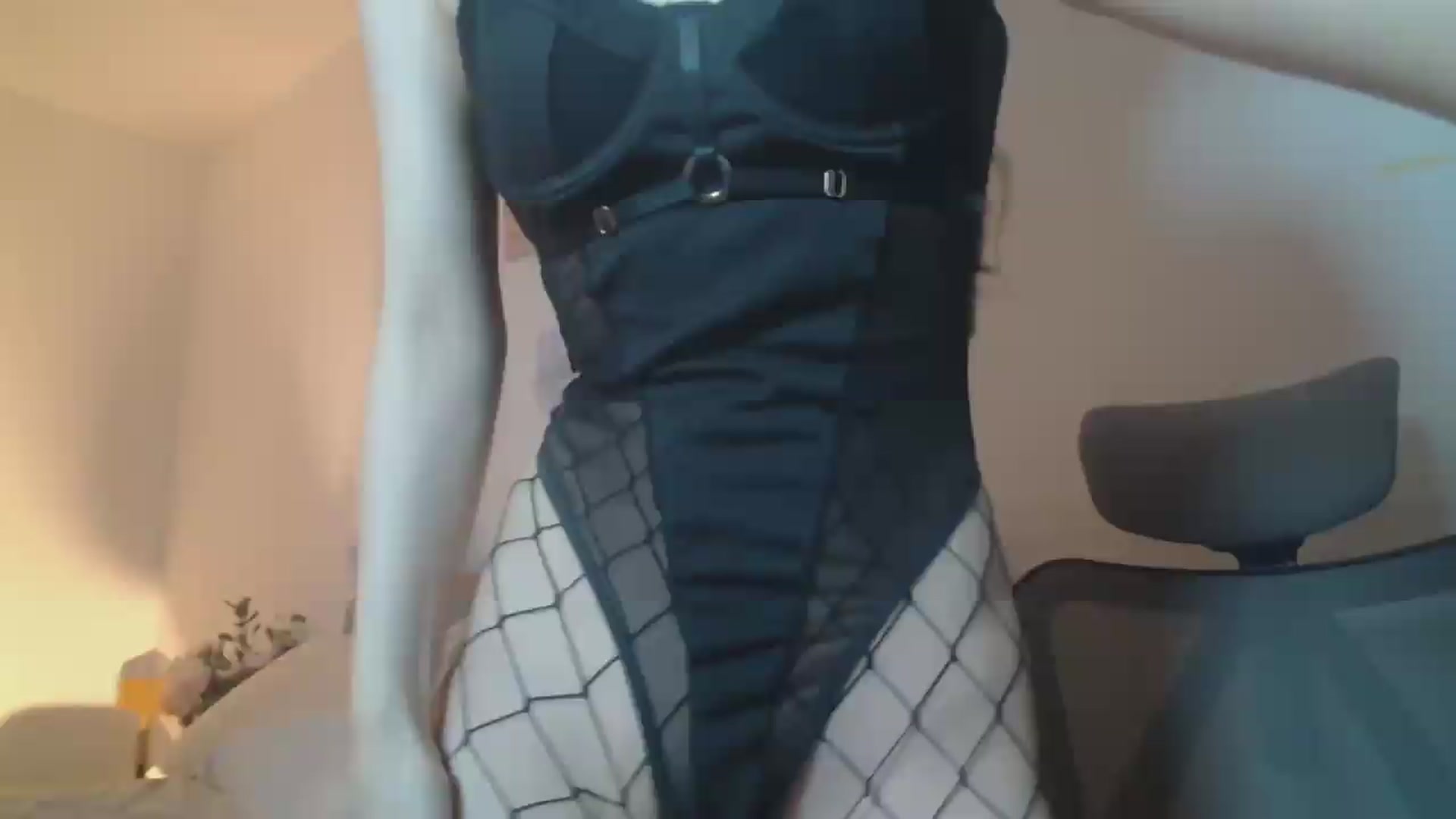 Gallery image thumbnail from HannaElite's myfreecams stream on, 07/27/2026, 11:26 image 8 of 20