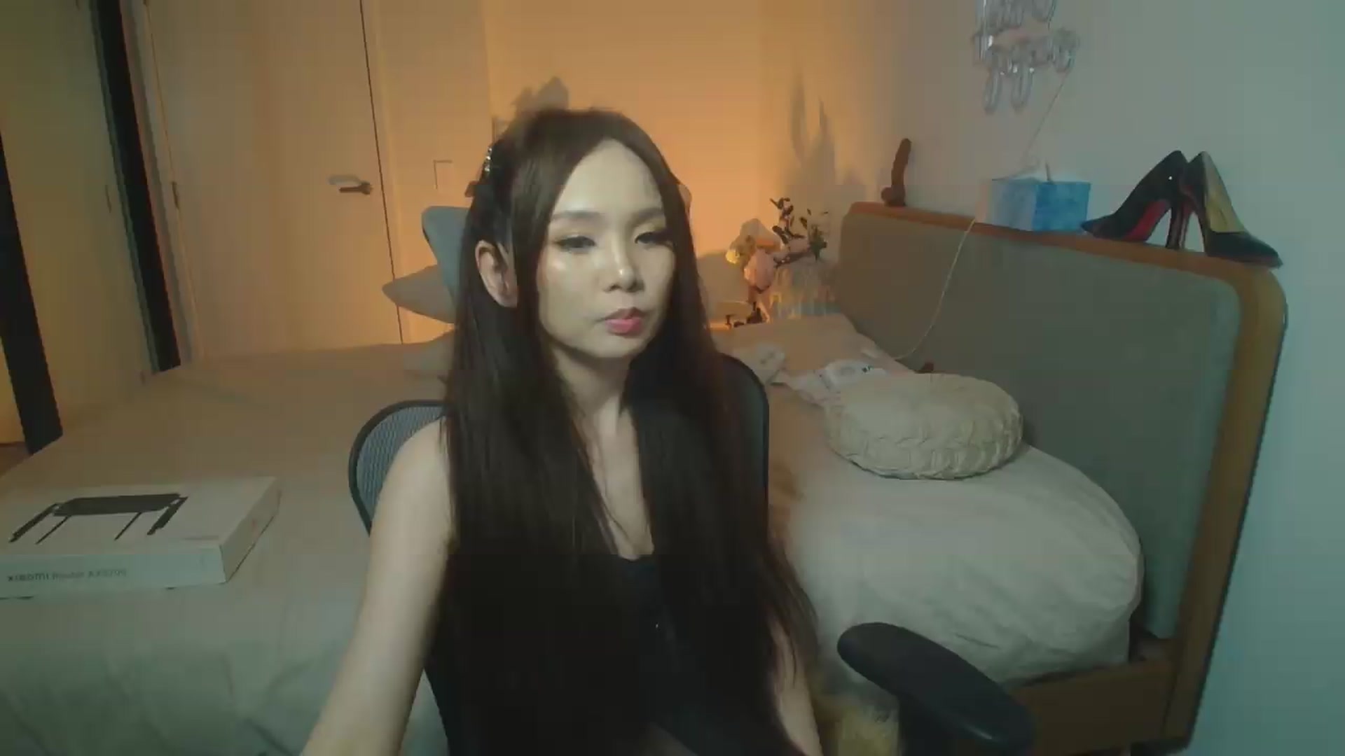 Gallery image thumbnail from HannaElite's myfreecams stream on, 08/08/2026, 11:08 image 2 of 20