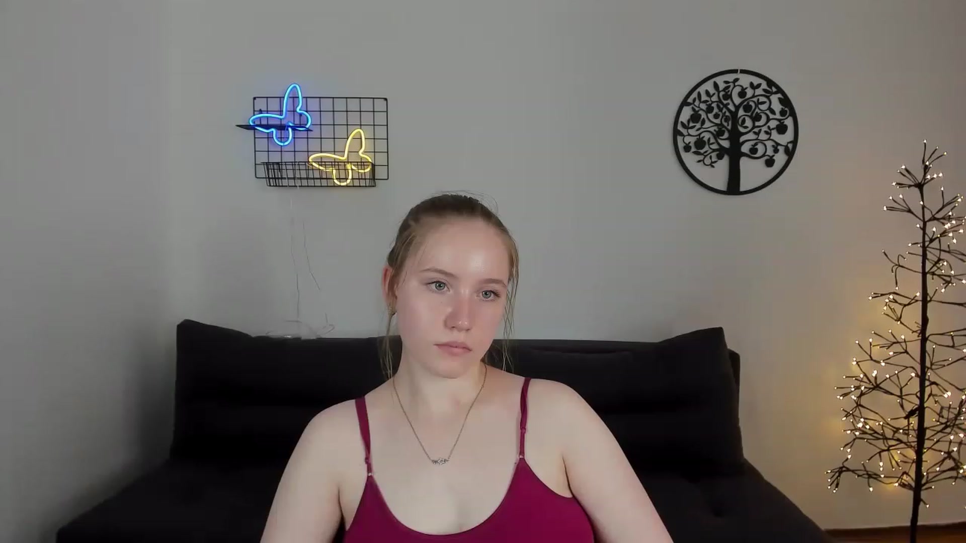 Gallery image thumbnail from HannaHarperr's myfreecams stream on, 08/19/2023, 11:14 image 16 of 20