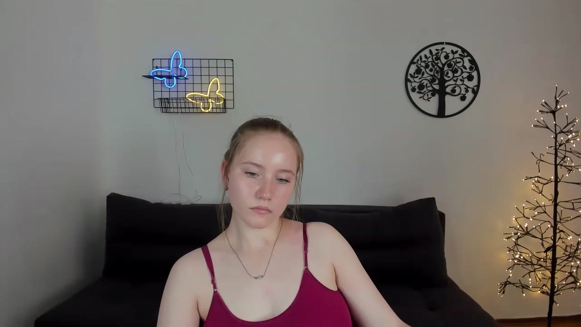 Gallery image thumbnail from HannaHarperr's myfreecams stream on, 08/19/2023, 11:14 image 13 of 20