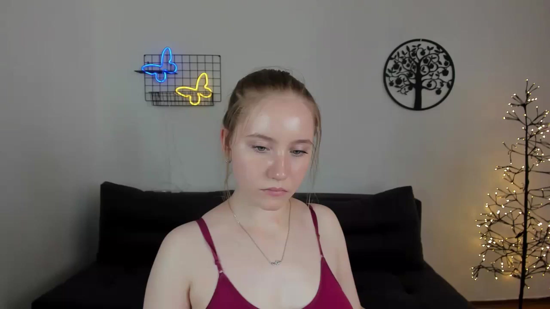 Gallery image thumbnail from HannaHarperr's myfreecams stream on, 08/19/2023, 11:14 image 11 of 20