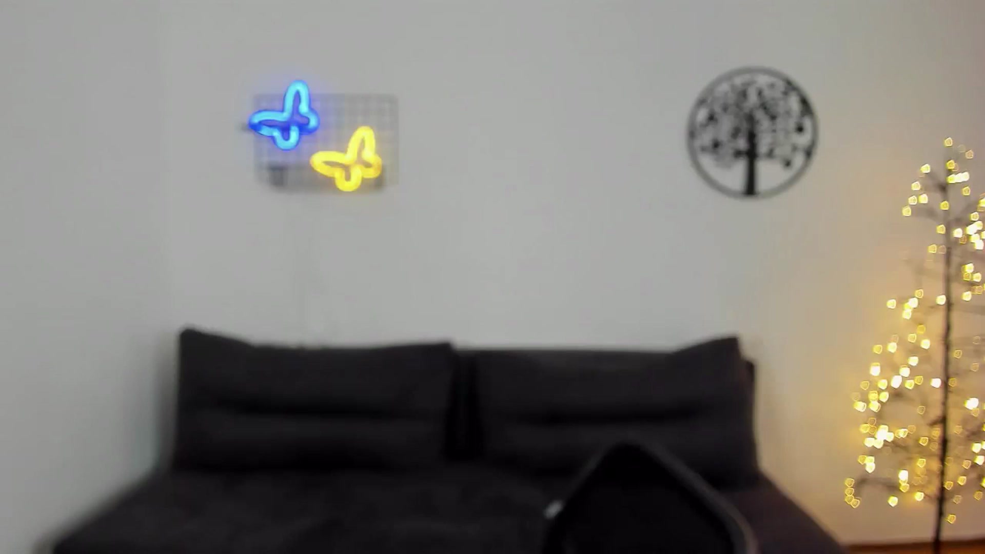 Gallery image thumbnail from HannaHarperr's myfreecams stream on, 08/19/2023, 11:14 image 2 of 20