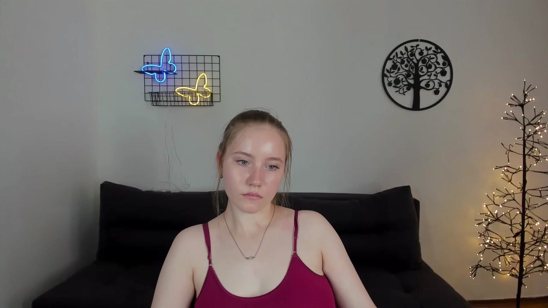 Gallery image thumbnail from HannaHarperr's myfreecams stream on, 08/19/2023, 11:14 image 15 of 20