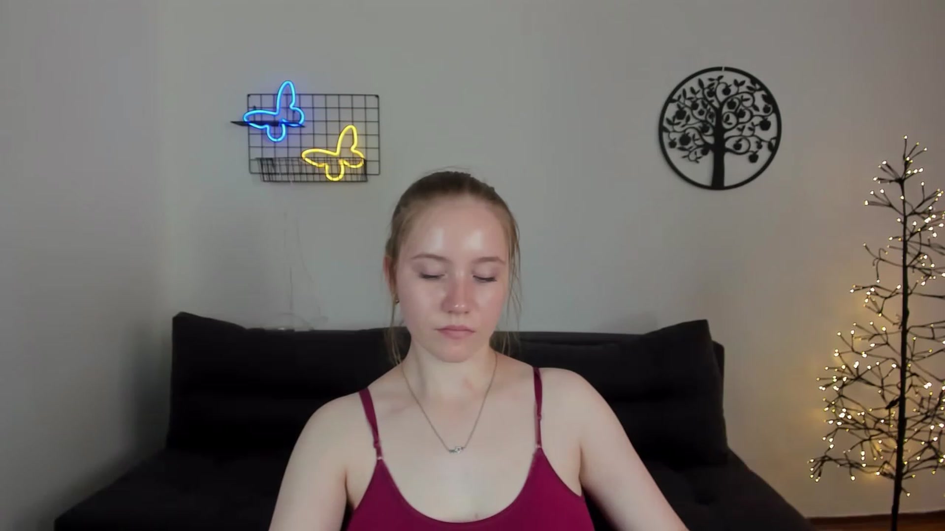 Gallery image thumbnail from HannaHarperr's myfreecams stream on, 08/19/2023, 11:14 image 7 of 20