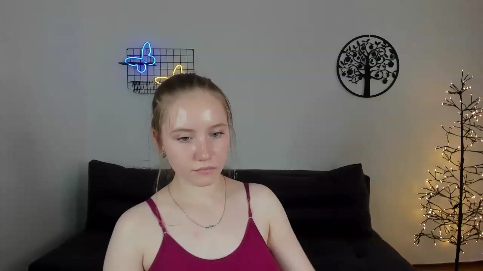 Gallery image thumbnail from HannaHarperr's myfreecams stream on, 08/19/2023, 12:01 image 15 of 20