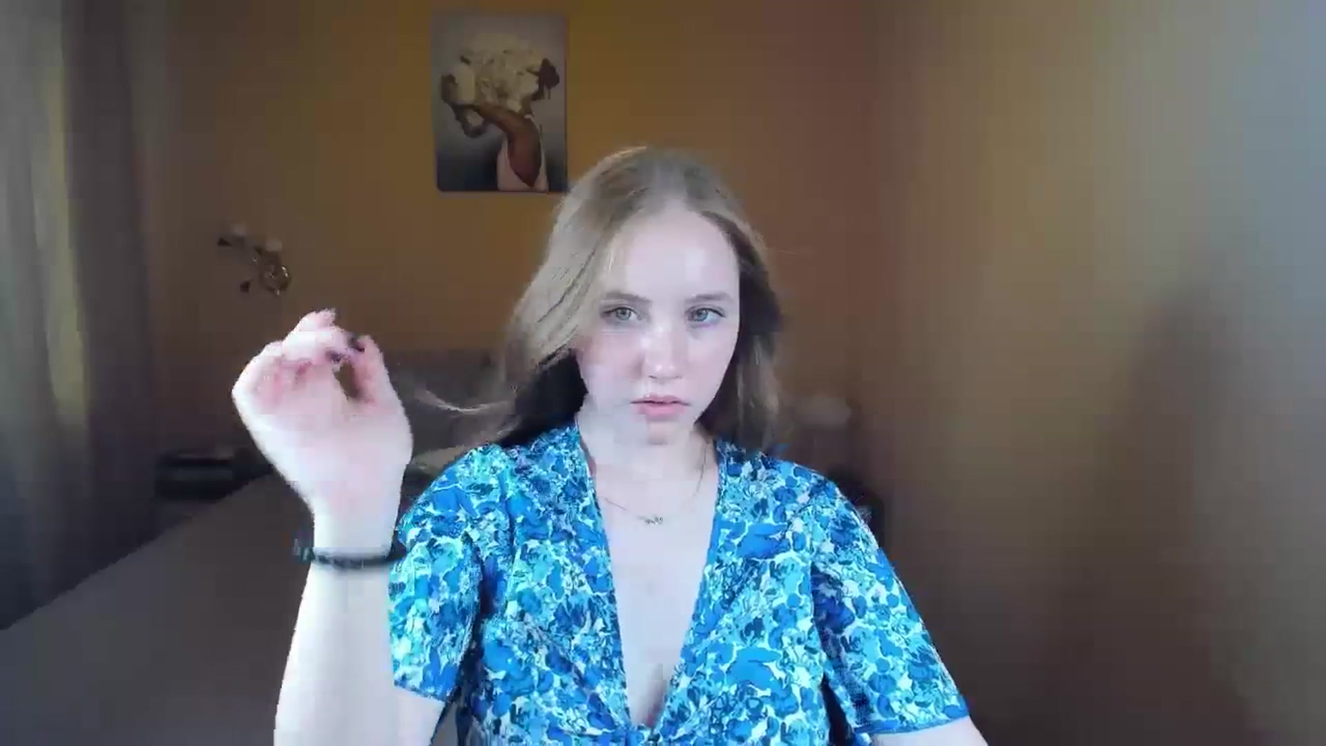 Gallery image thumbnail from HannaHarperr's myfreecams stream on, 08/20/2023, 10:23 image 14 of 20
