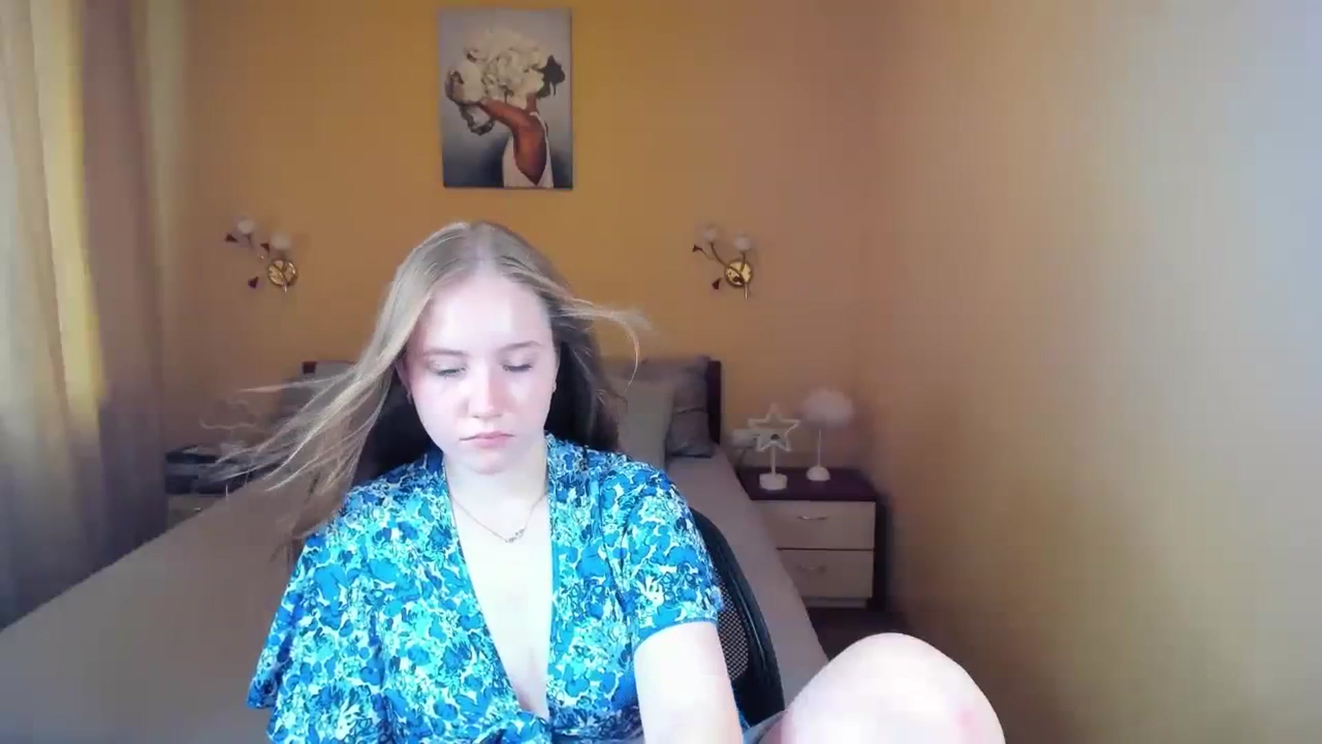 Gallery image thumbnail from HannaHarperr's myfreecams stream on, 08/20/2023, 12:58 image 13 of 20