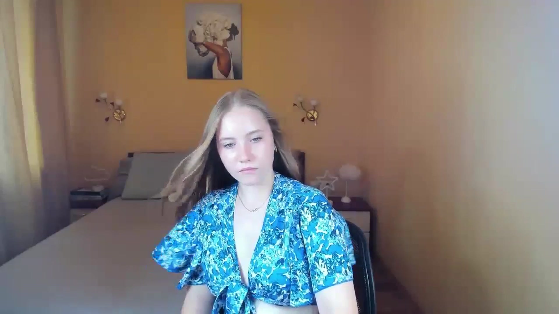 Gallery image thumbnail from HannaHarperr's myfreecams stream on, 08/20/2023, 12:58 image 7 of 20