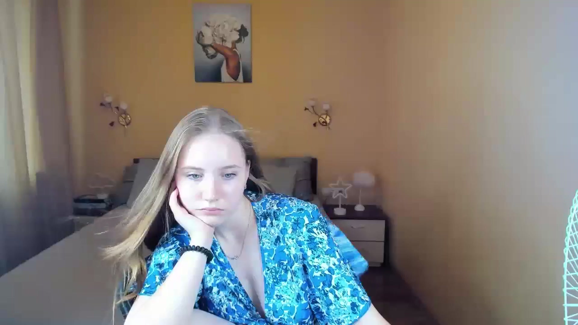 Gallery image thumbnail from HannaHarperr's myfreecams stream on, 08/20/2023, 14:35 image 16 of 20