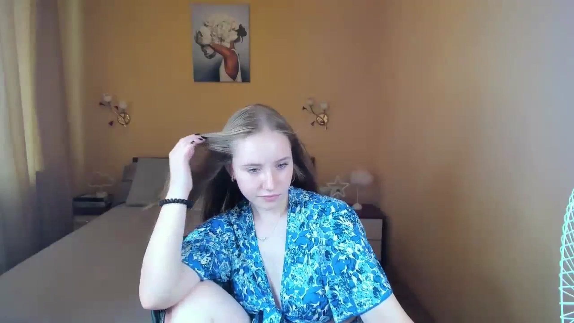 Gallery image thumbnail from HannaHarperr's myfreecams stream on, 08/20/2023, 14:35 image 14 of 20