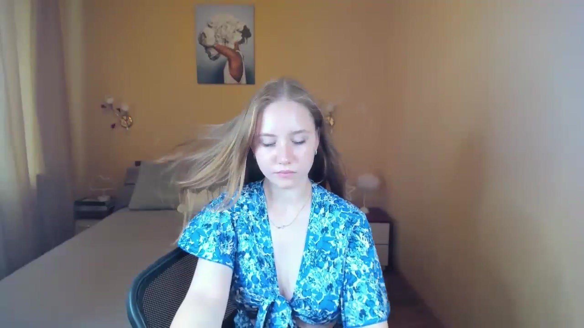 Gallery image thumbnail from HannaHarperr's myfreecams stream on, 08/20/2023, 14:35 image 17 of 20