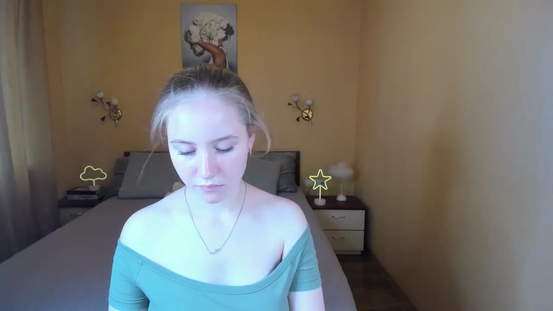 Gallery image thumbnail from HannaHarperr's myfreecams stream on, 08/21/2023, 13:34 image 16 of 20