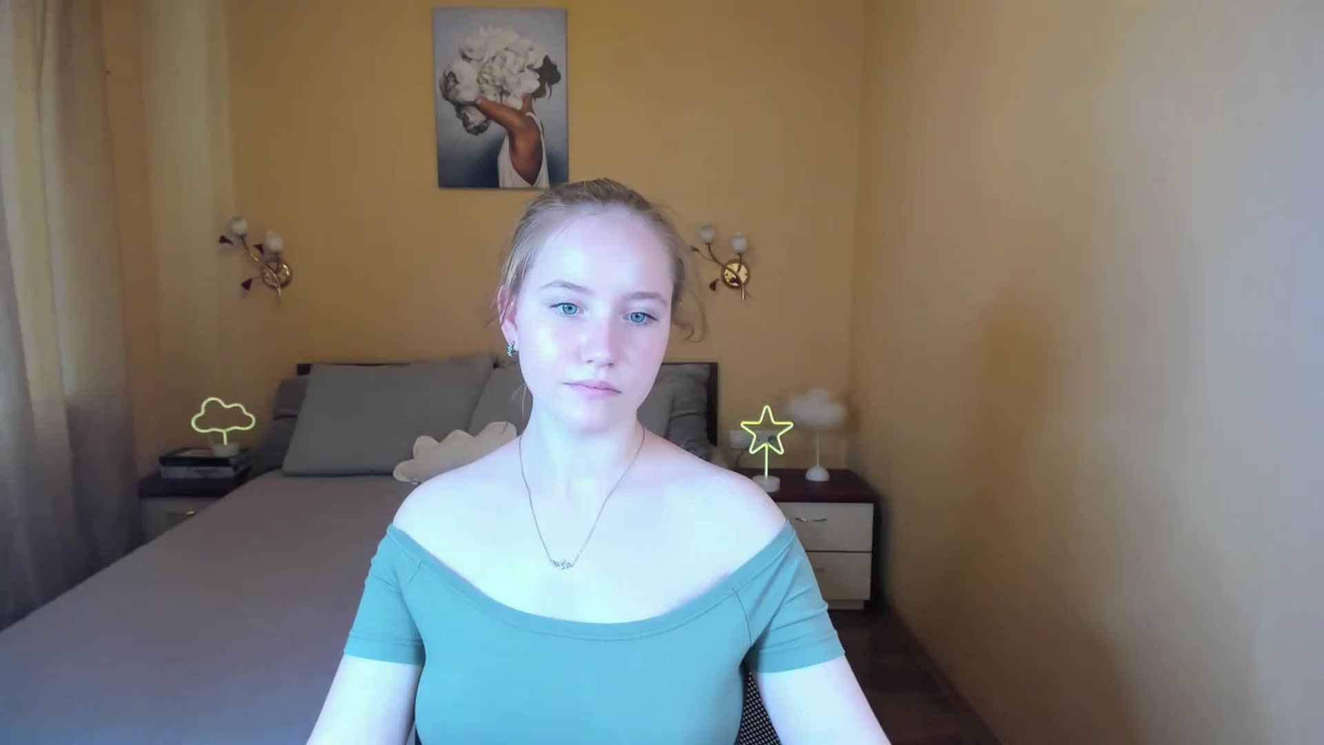 Gallery image thumbnail from HannaHarperr's myfreecams stream on, 08/21/2023, 13:34 image 18 of 20