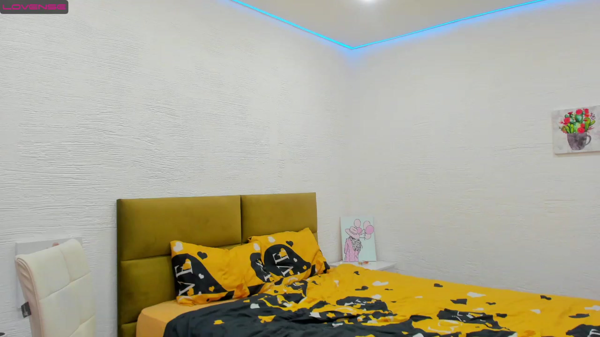 Gallery image thumbnail from HannaMillos's myfreecams stream on, 11/27/2022, 16:55 image 15 of 20