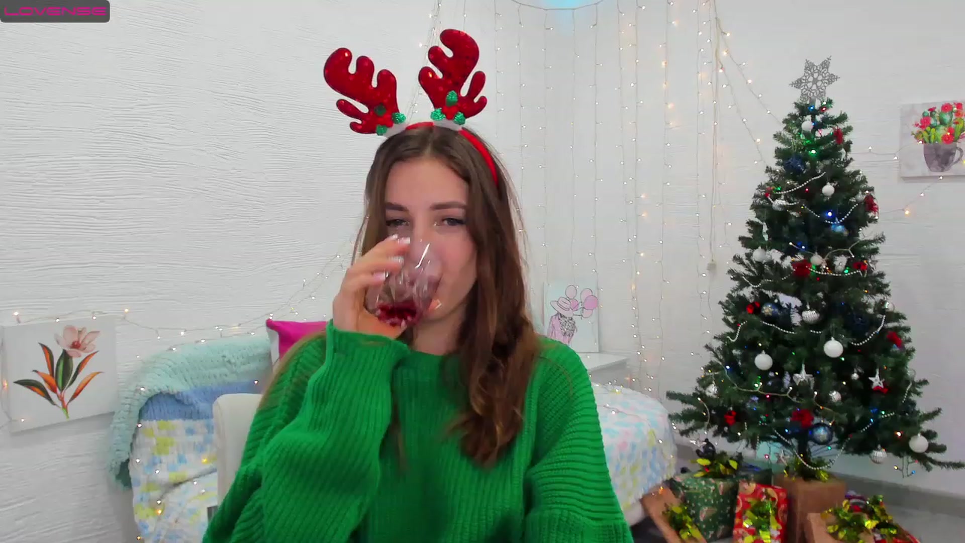 Gallery image thumbnail from HannaMillos's myfreecams stream on, 12/11/2022, 02:50 image 12 of 20