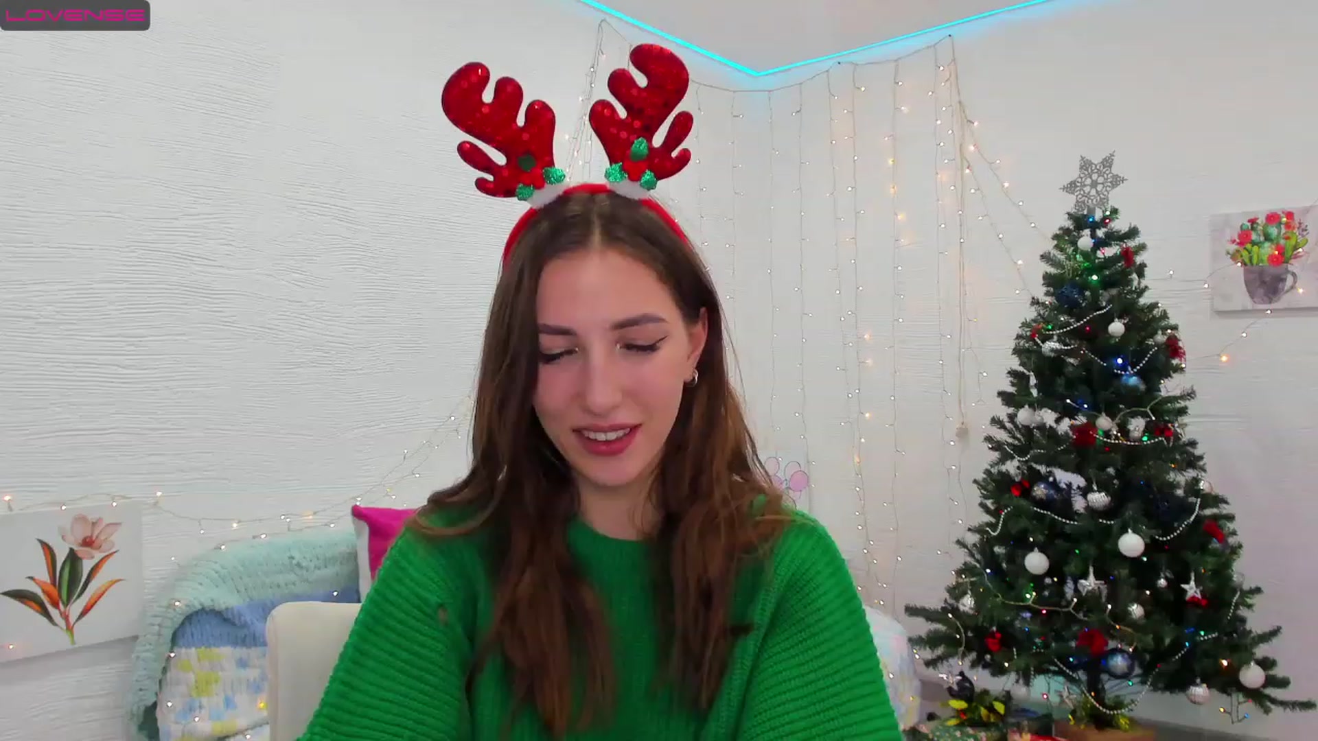 Gallery image thumbnail from HannaMillos's myfreecams stream on, 12/11/2022, 04:17 image 14 of 20