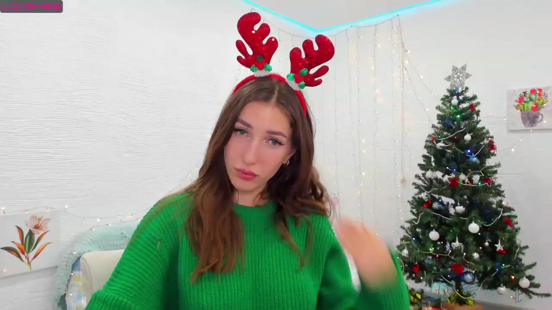 Gallery image thumbnail from HannaMillos's myfreecams stream on, 12/11/2022, 04:17 image 9 of 20