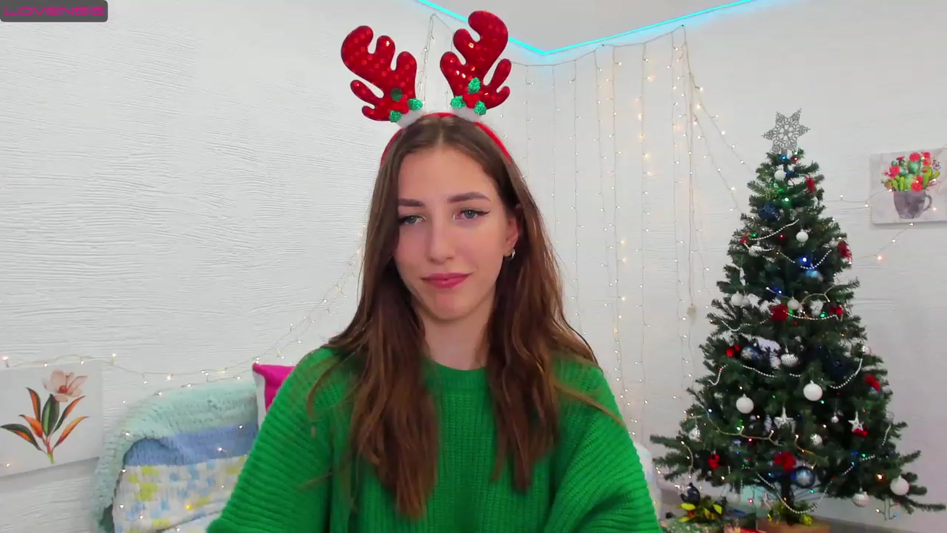 Gallery image thumbnail from HannaMillos's myfreecams stream on, 12/11/2022, 04:17 image 5 of 20