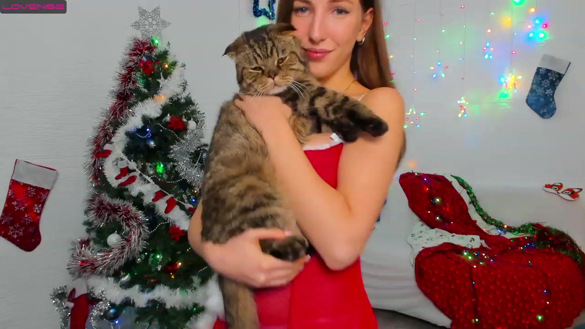Gallery image thumbnail from HannaMillos's myfreecams stream on, 12/23/2022, 17:46 image 12 of 20