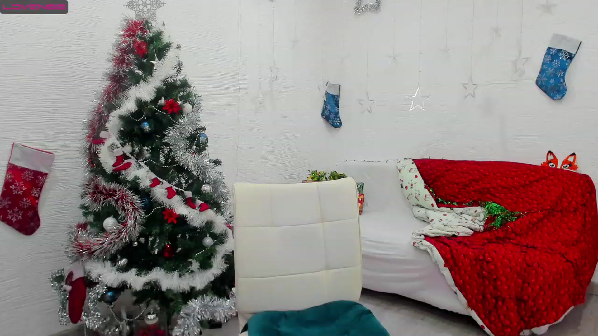 Gallery image thumbnail from HannaMillos's myfreecams stream on, 01/07/2023, 04:49 image 1 of 20