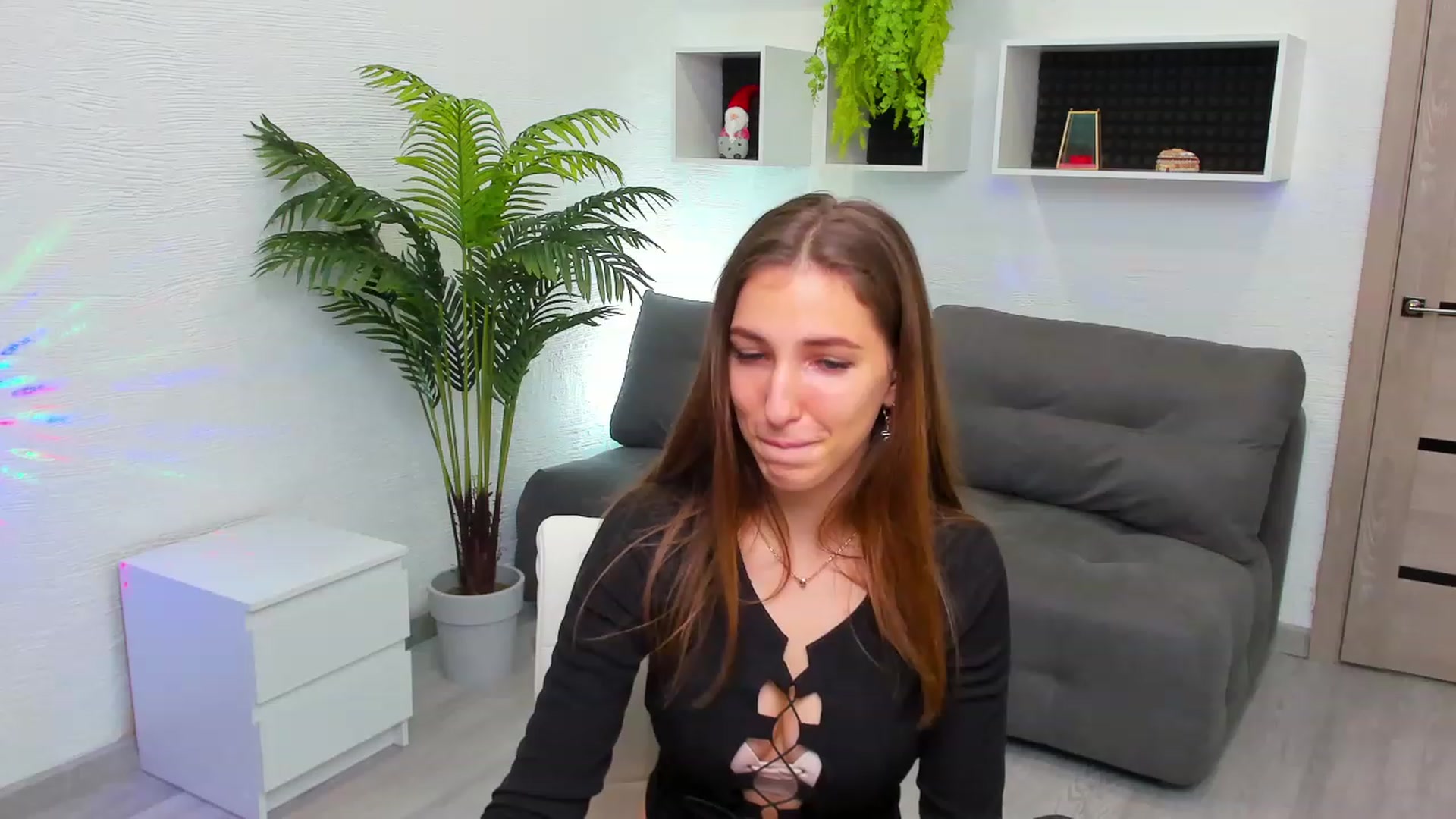 Gallery image thumbnail from HannaMillos's myfreecams stream on, 01/20/2023, 15:17 image 18 of 20
