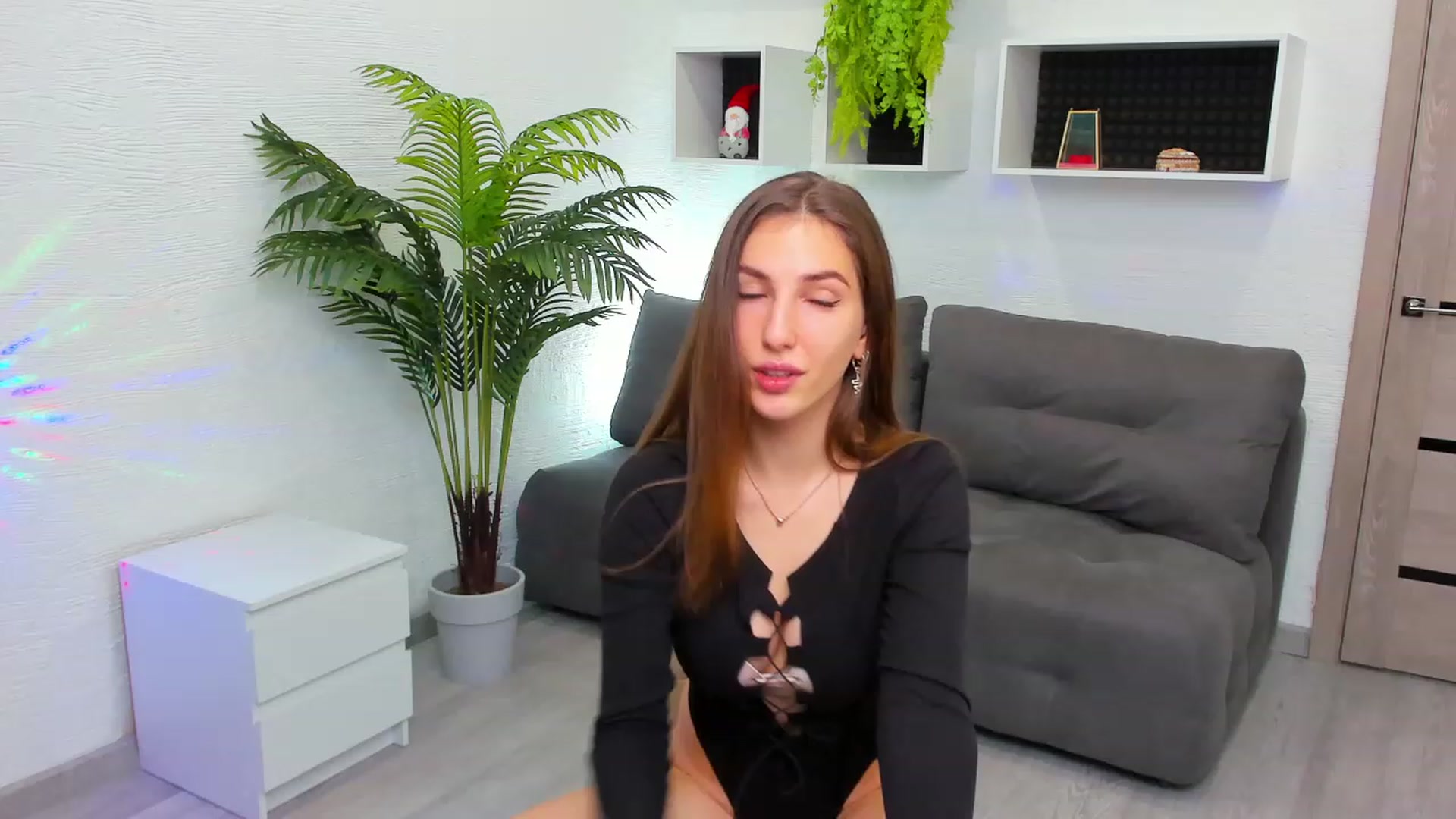 Gallery image thumbnail from HannaMillos's myfreecams stream on, 01/20/2023, 15:17 image 5 of 20
