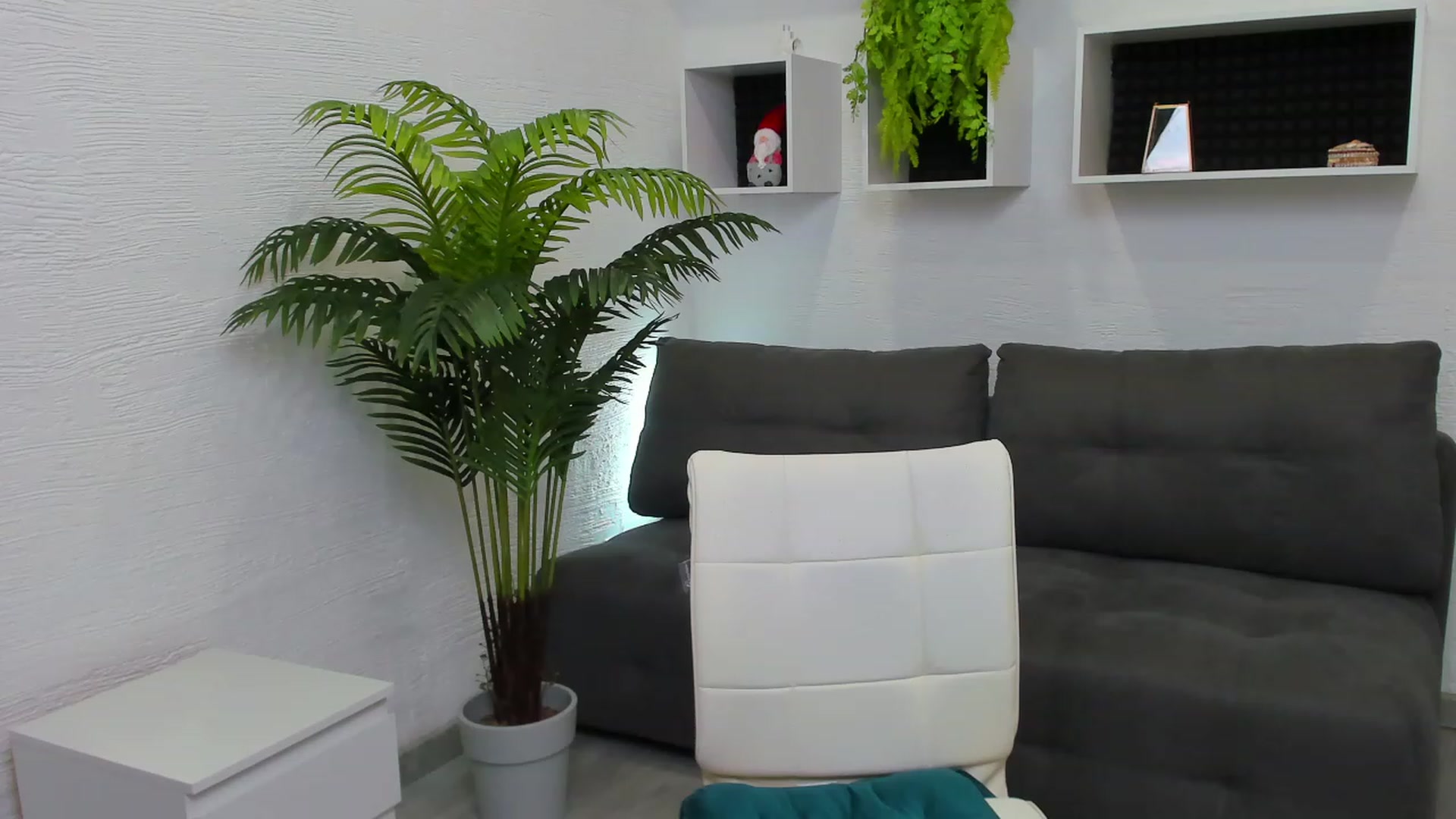 Gallery image thumbnail from HannaMillos's myfreecams stream on, 02/16/2023, 04:14 image 14 of 20