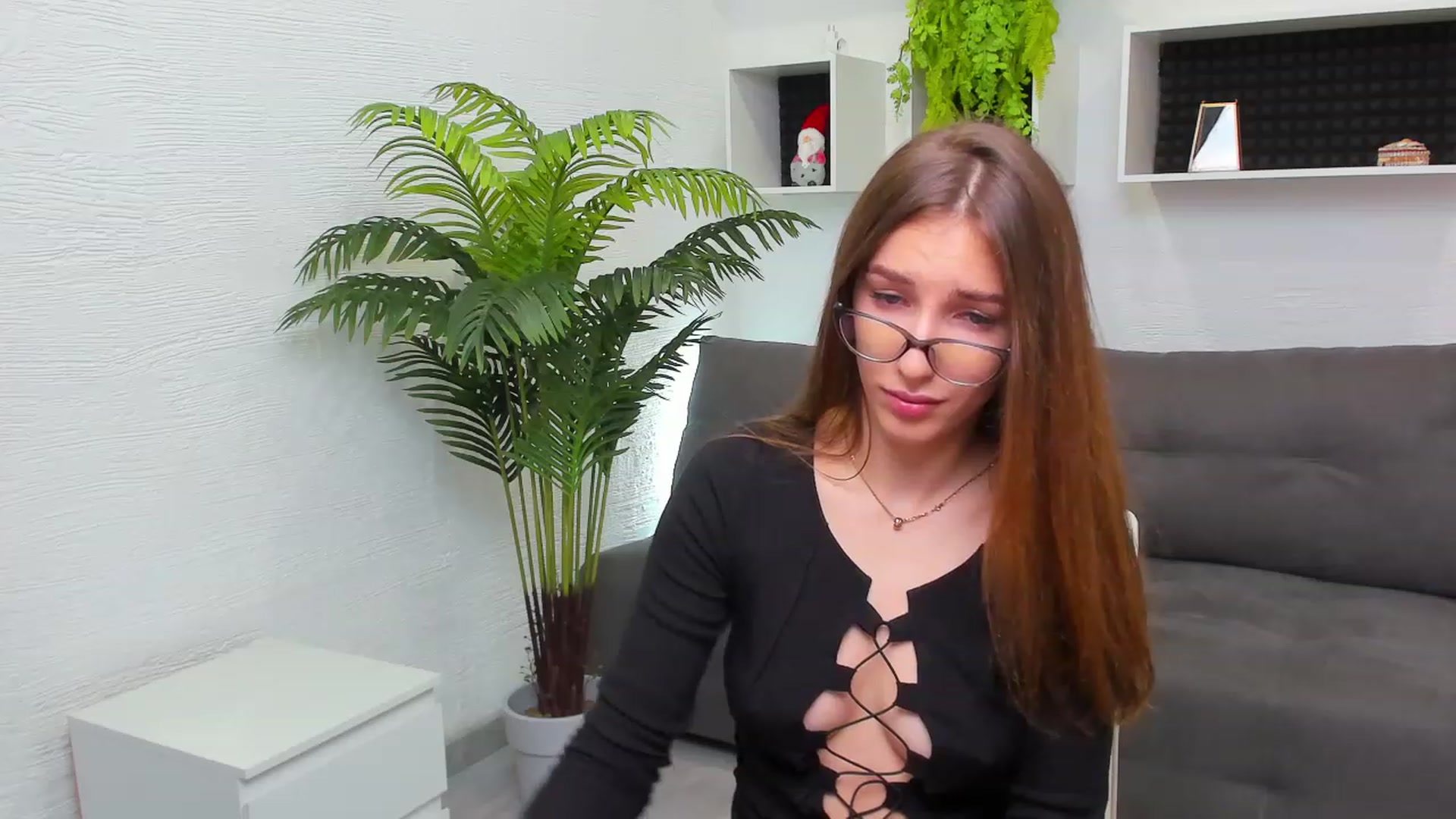 Gallery image thumbnail from HannaMillos's myfreecams stream on, 02/18/2023, 05:27 image 18 of 20