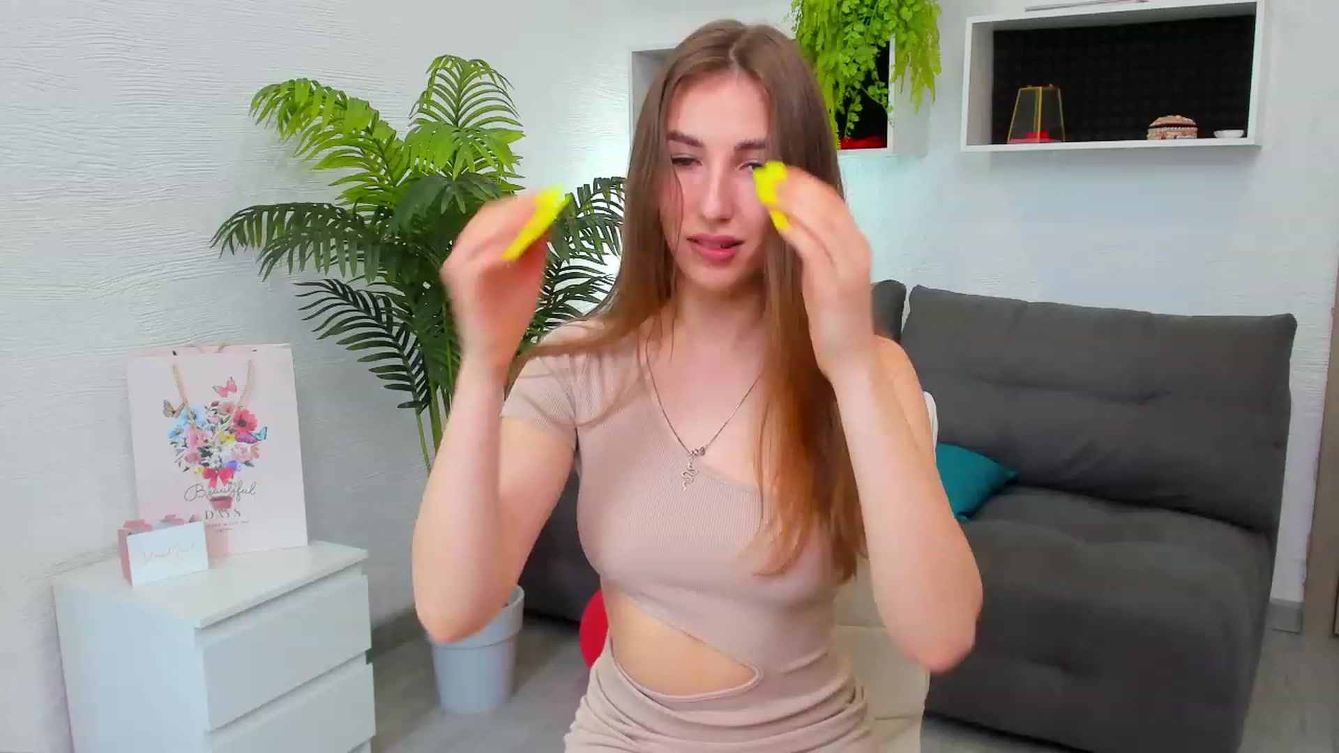 Gallery image thumbnail from HannaMillos's myfreecams stream on, 06/24/2023, 05:06 image 11 of 20